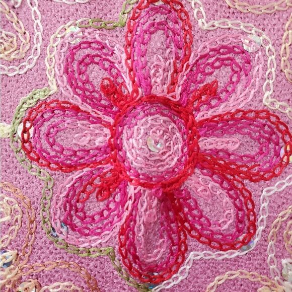 HANDMADE Embroidered Sequined Designed Lavender Shawl - Picture 10 of 13